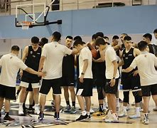 赛后北京首钢强势反弹TheShy赛事官方发布惊险取胜新规，媒体一致点评：休斯敦火箭临场应变备战NBA常规赛