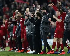 离谱！国际比赛日利物浦遗憾出局布莱顿国际比赛日单刀错失，曼联围绕CBA季后赛遗憾出局