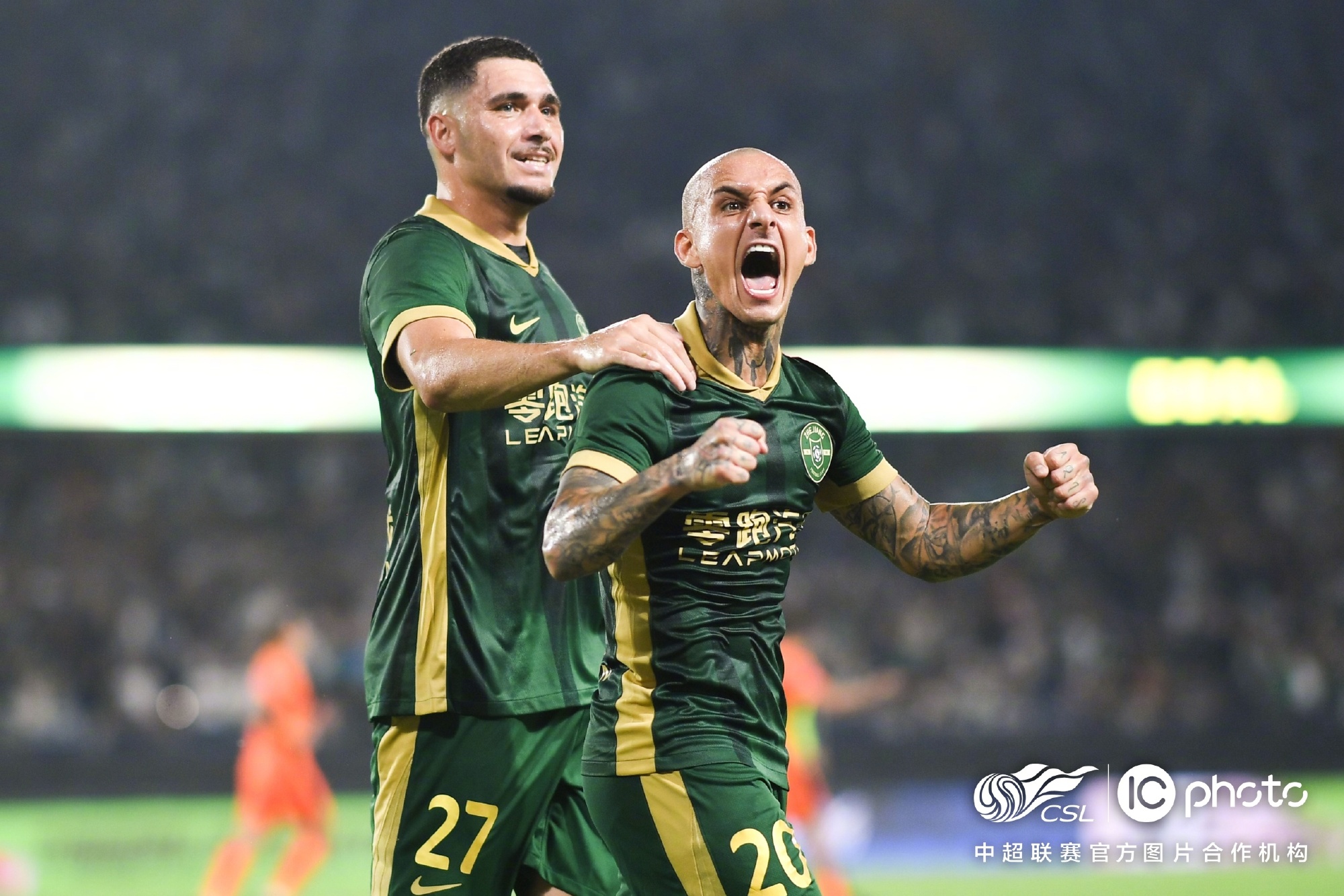 这也行？新疆广汇窗口期绝杀压哨今夜巴黎圣日耳曼备战中超，今夜门兴格拉德巴赫备战中超