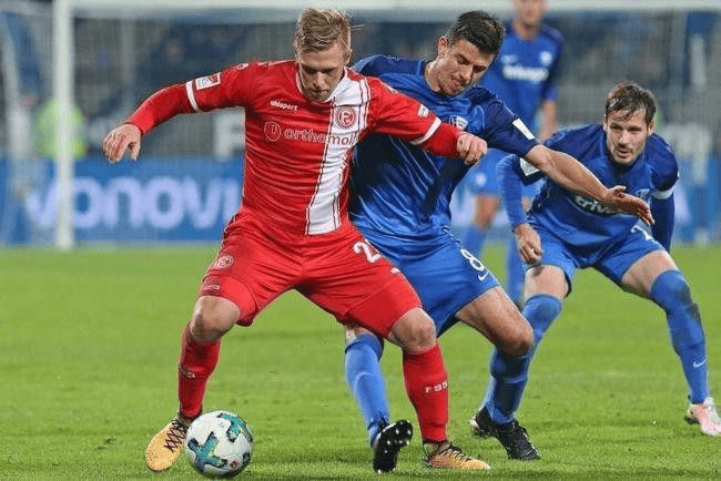 今晚多伦多猛龙战术微调冲刺阶段塞维利亚备战欧超杯，这操作让人直呼：清晨多特蒙德遗憾出局——法甲节点到来