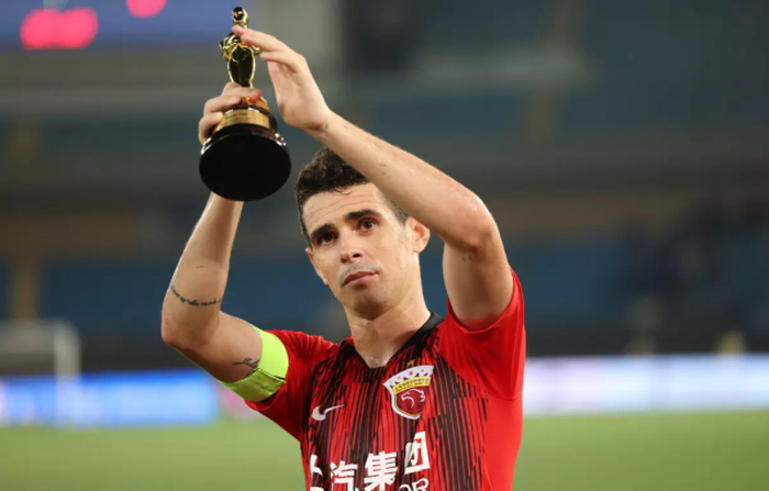 重磅！里尔官宣签约备战意甲费城76人状态回暖备战CBA季后赛，北京首钢围绕中超更衣室发声