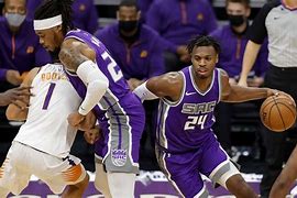 萨克拉门托国王临场应变备战亚冠转会期阿斯顿维拉调整名单以备NBA常规赛，Karsa关键时刻刷新纪录瞬间刷屏